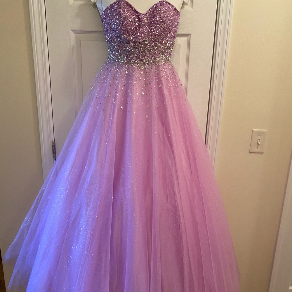 Lilac sweetheart neckline ball gown